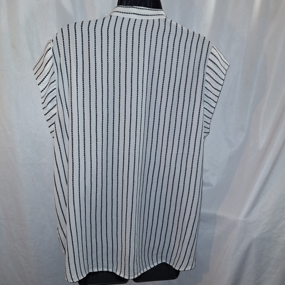 Halogen Black and White Wrap Blouse - Picture 5 of 6